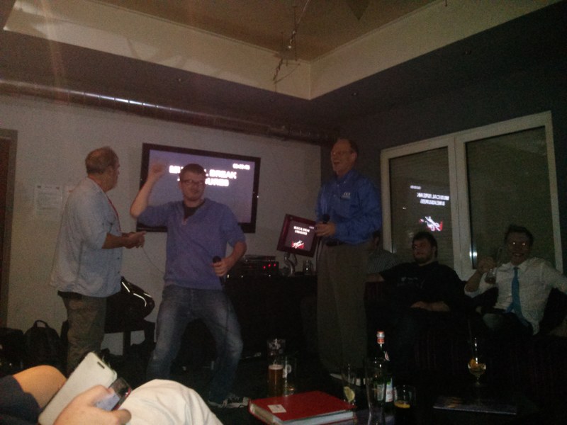 Raphael Hiesgen wins second place of IEEE ICCE-Berlin's Karaoke Night Competition